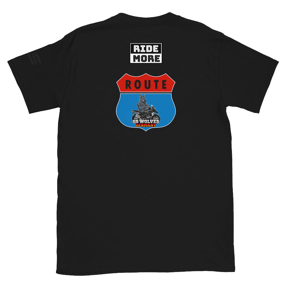 GS Wolves Italy + GS Wolves On Tour Design T-Shirt
