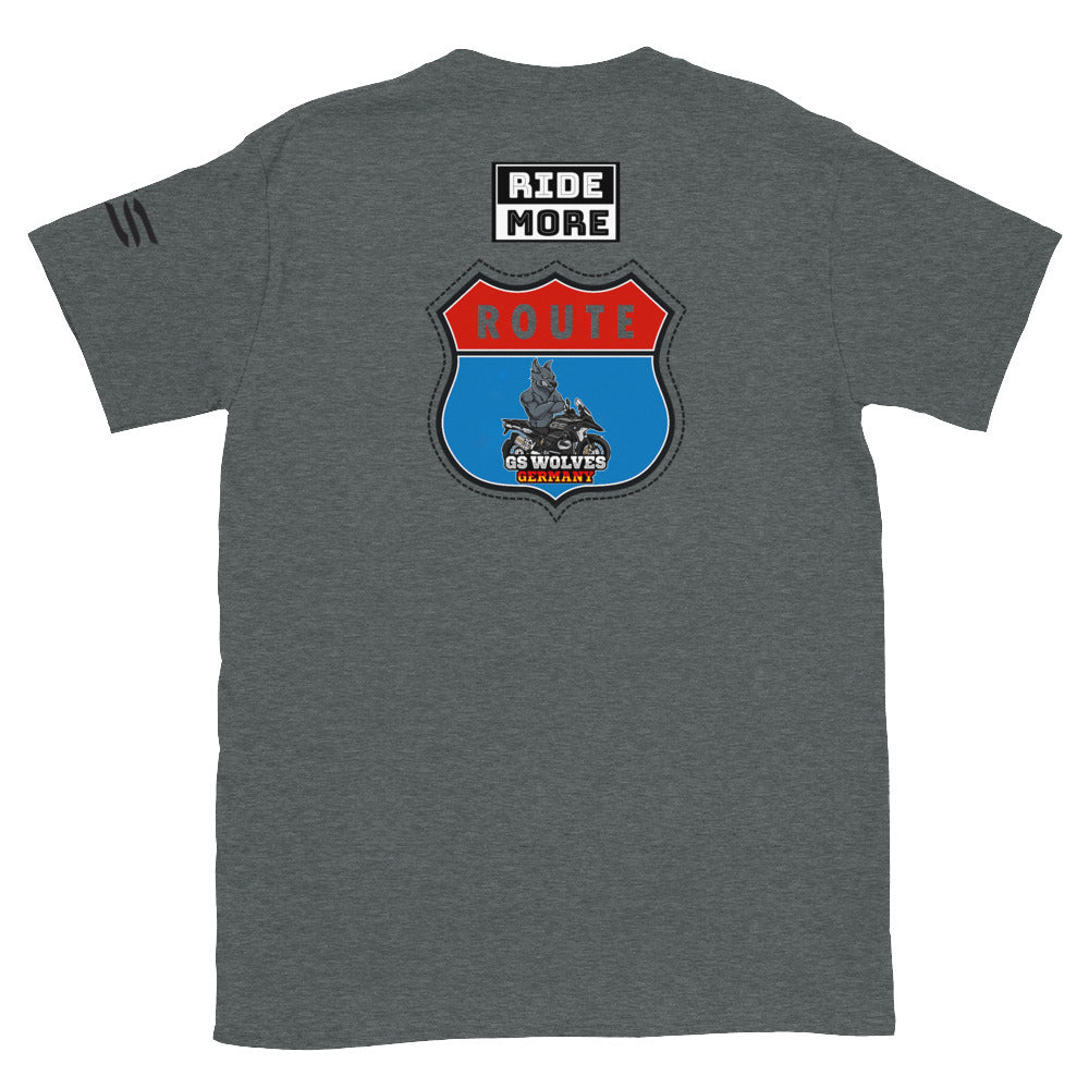 GS Wolves Italy + GS Wolves On Tour Design T-Shirt
