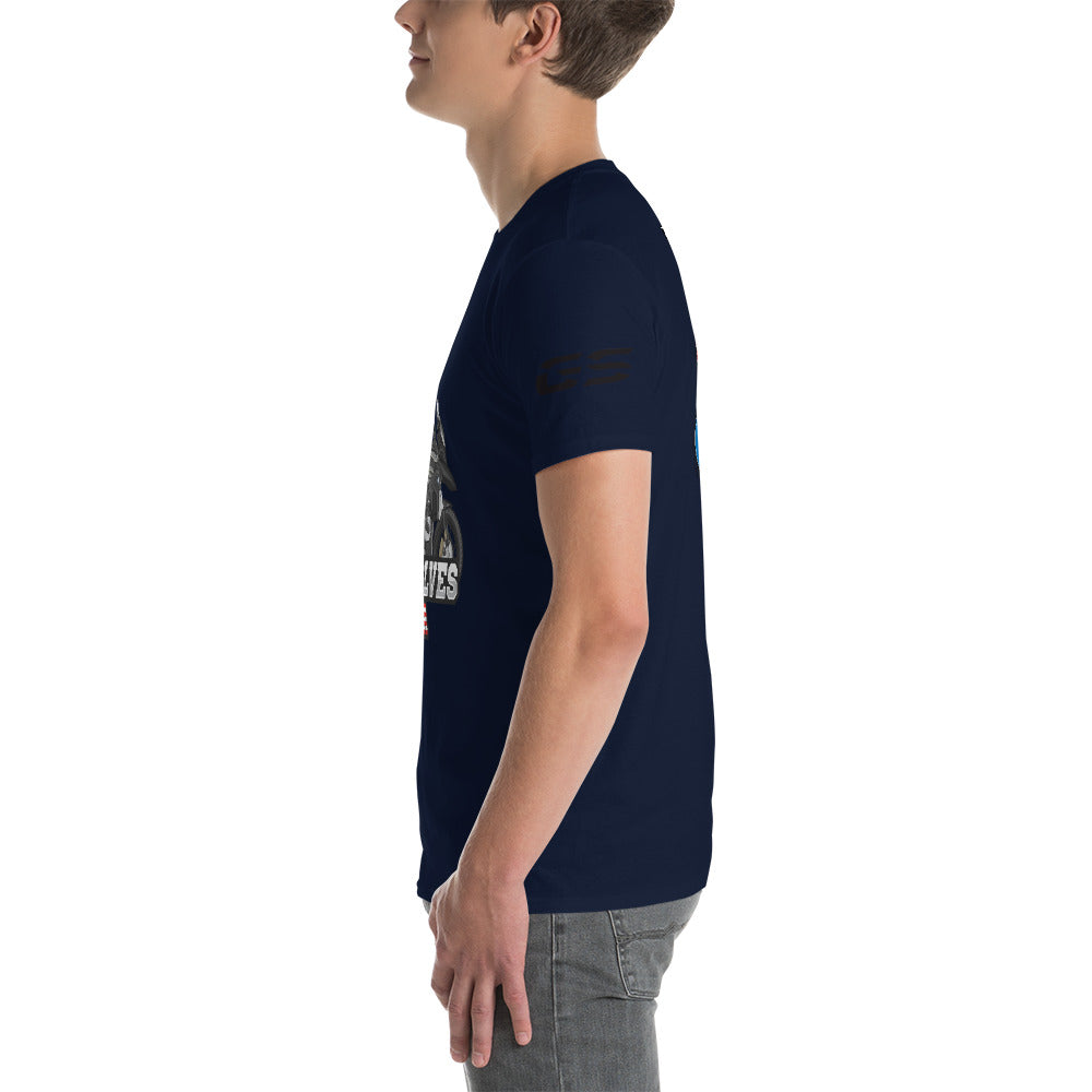 GS Wolves USA + GS Wolves On Tour Design T-Shirt