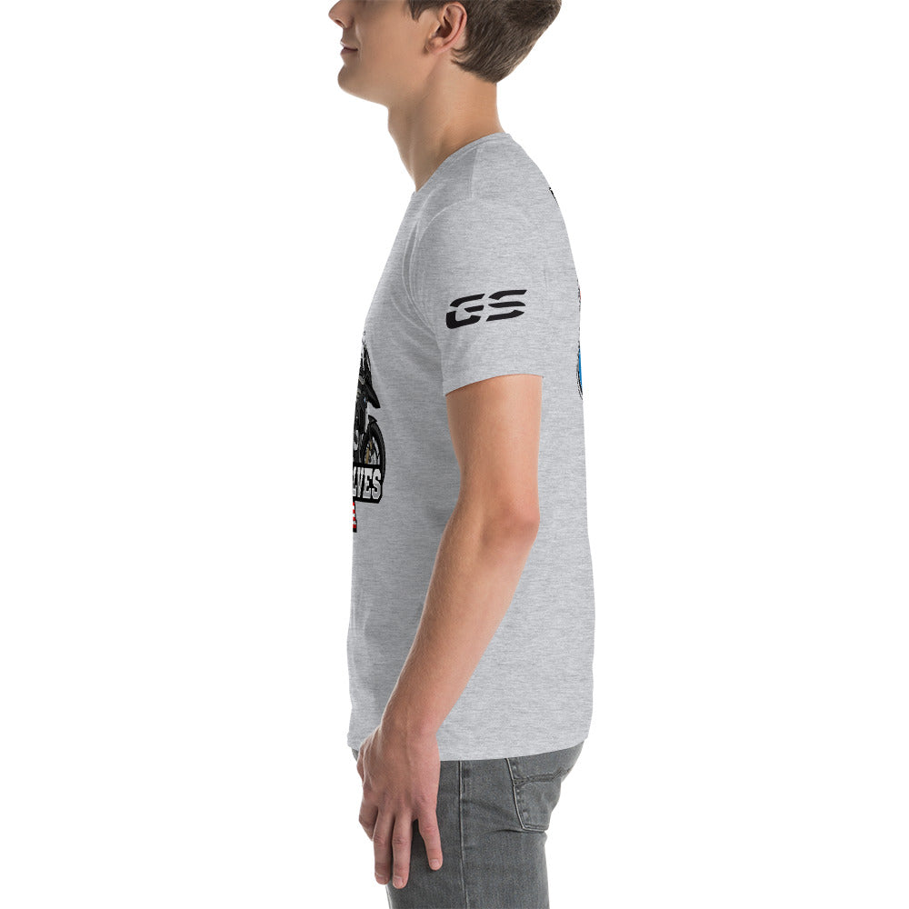 GS Wolves USA + GS Wolves On Tour Design T-Shirt